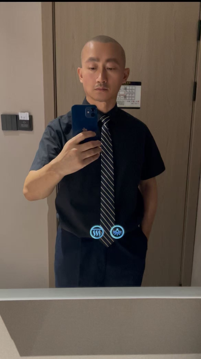 ����������